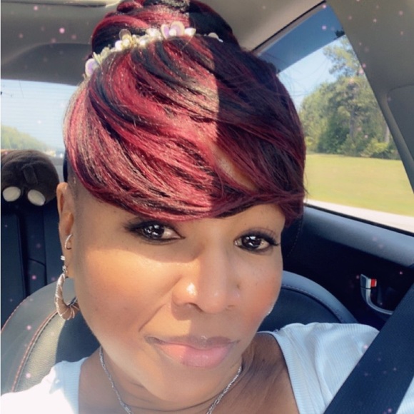 Meet your Posher, Sheryl - Picture 1 of 1